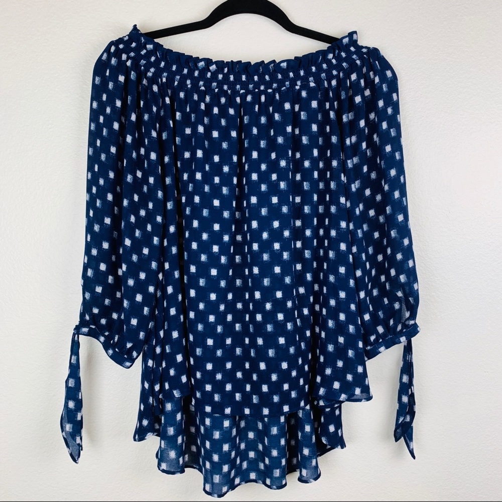 a.n.a Off The Shoulder Squared Design Blue & White
